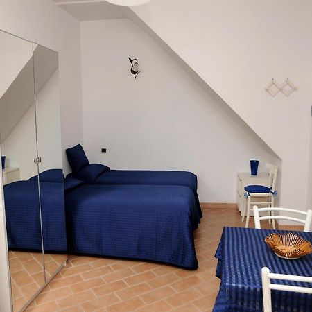 Guest House Dimora Fiorita Serracapriola Kamer foto