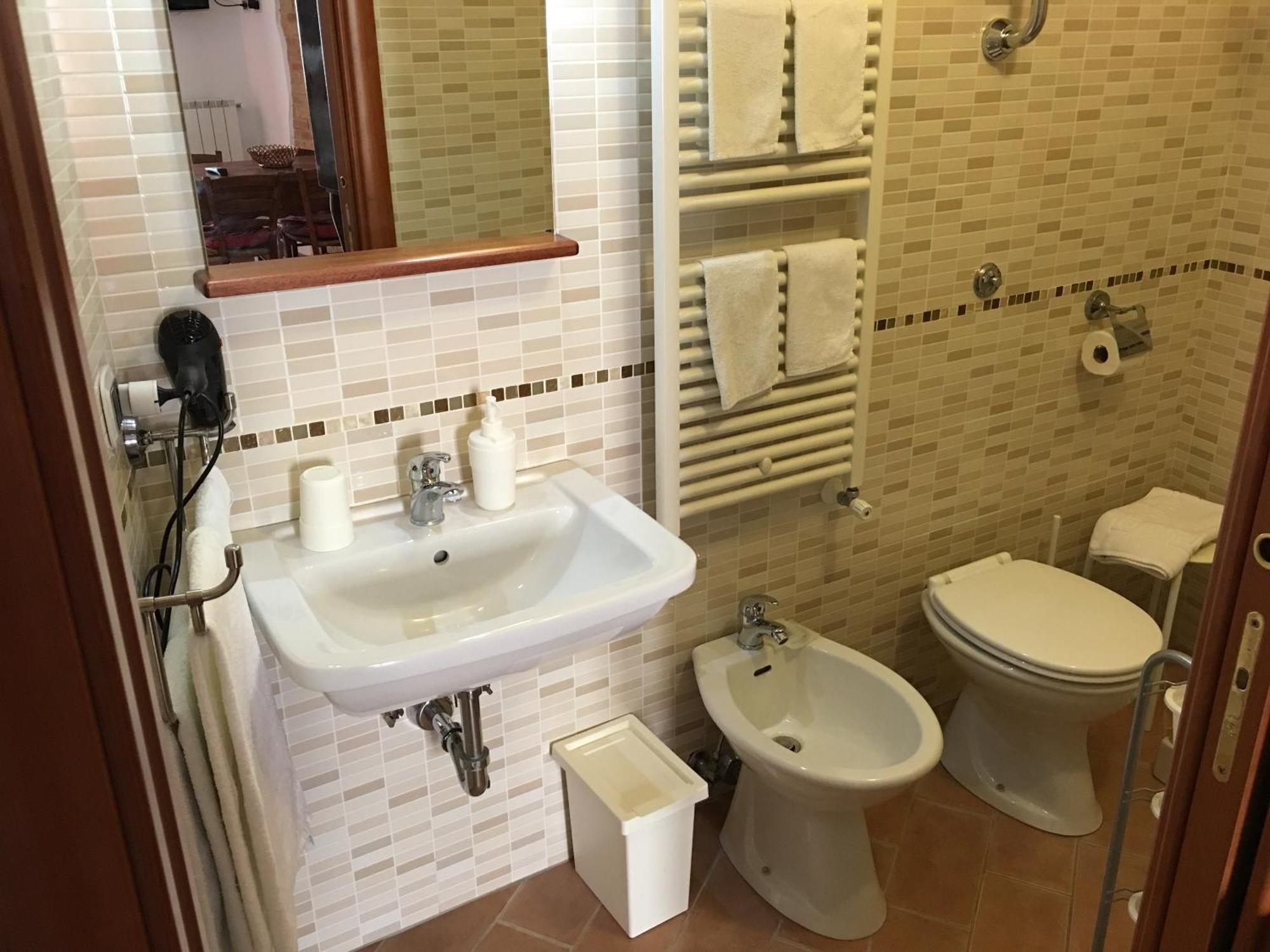 Guest House Dimora Fiorita Serracapriola Kamer foto
