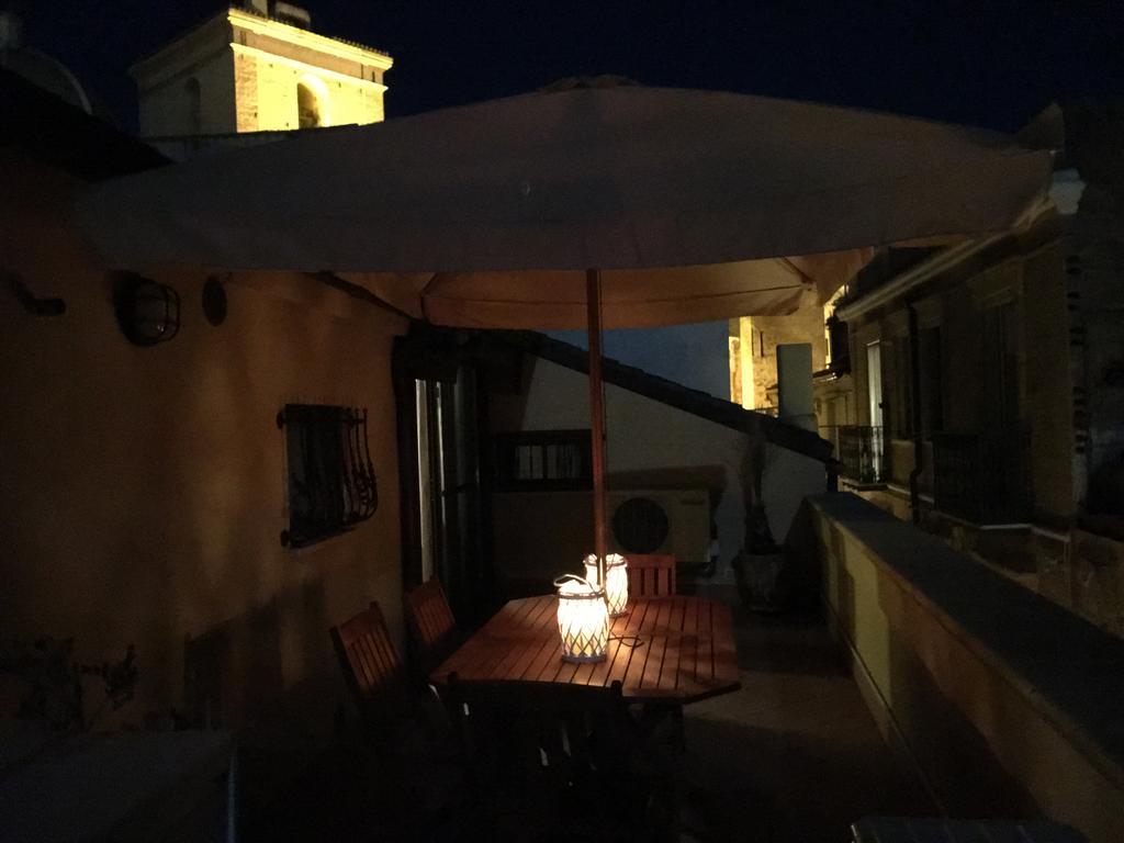 Guest House Dimora Fiorita Serracapriola Buitenkant foto