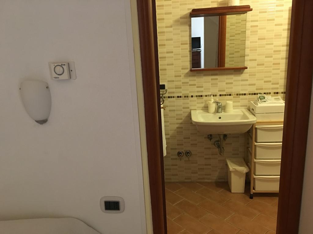 Guest House Dimora Fiorita Serracapriola Buitenkant foto
