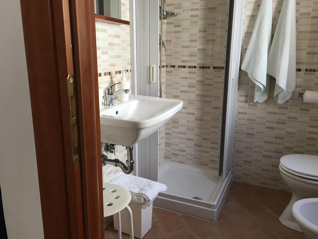 Guest House Dimora Fiorita Serracapriola Buitenkant foto