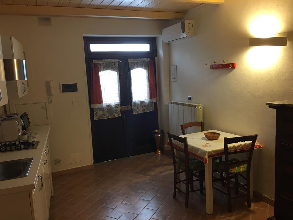 Guest House Dimora Fiorita Serracapriola Buitenkant foto