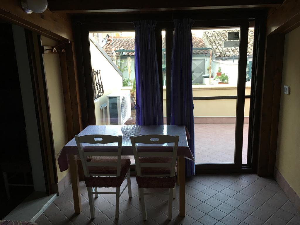 Guest House Dimora Fiorita Serracapriola Buitenkant foto
