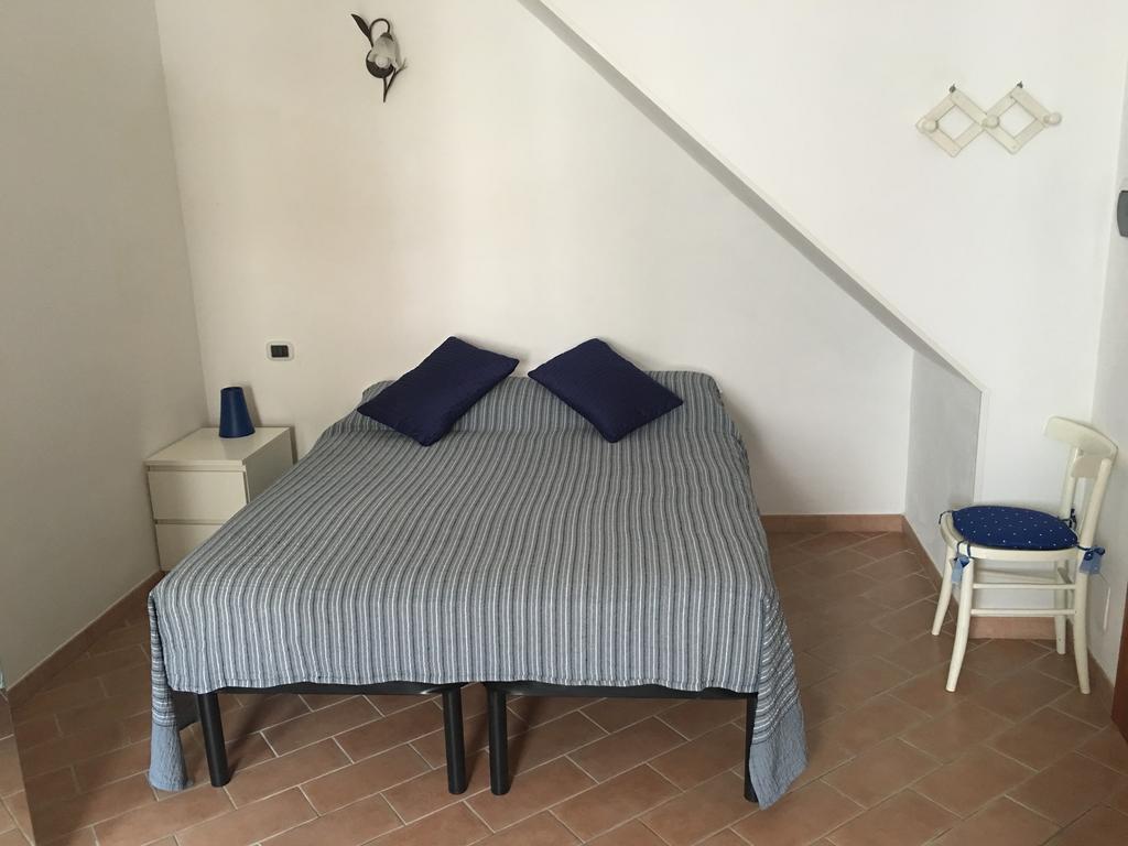 Guest House Dimora Fiorita Serracapriola Buitenkant foto